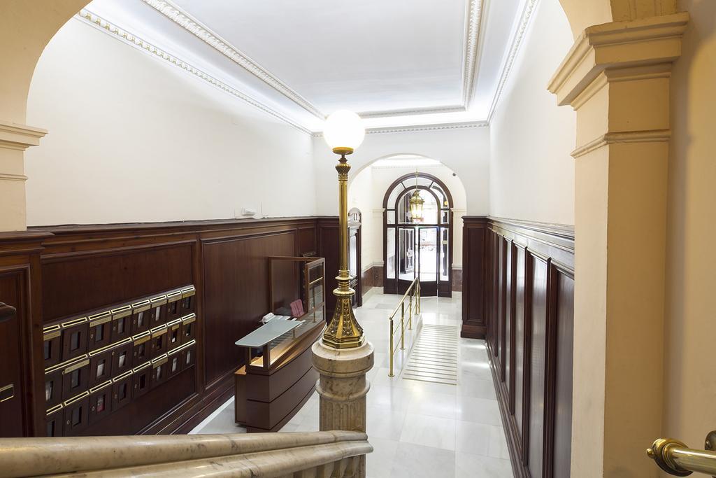 Apartments Barcelona & Home Deco Centro Ngoại thất bức ảnh