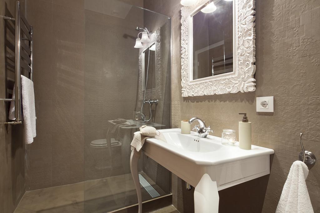 Apartments Barcelona & Home Deco Centro Ngoại thất bức ảnh